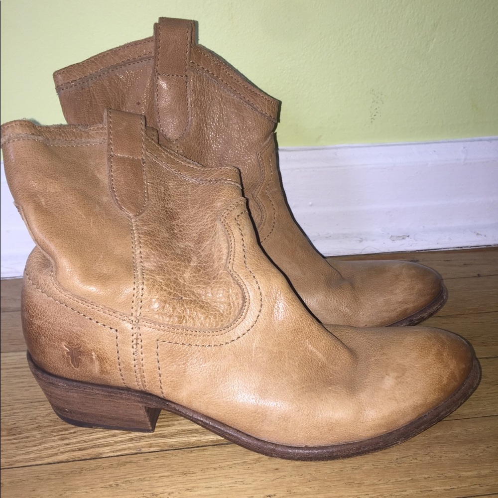 Frye Women’s Ankle Cowboy Boots